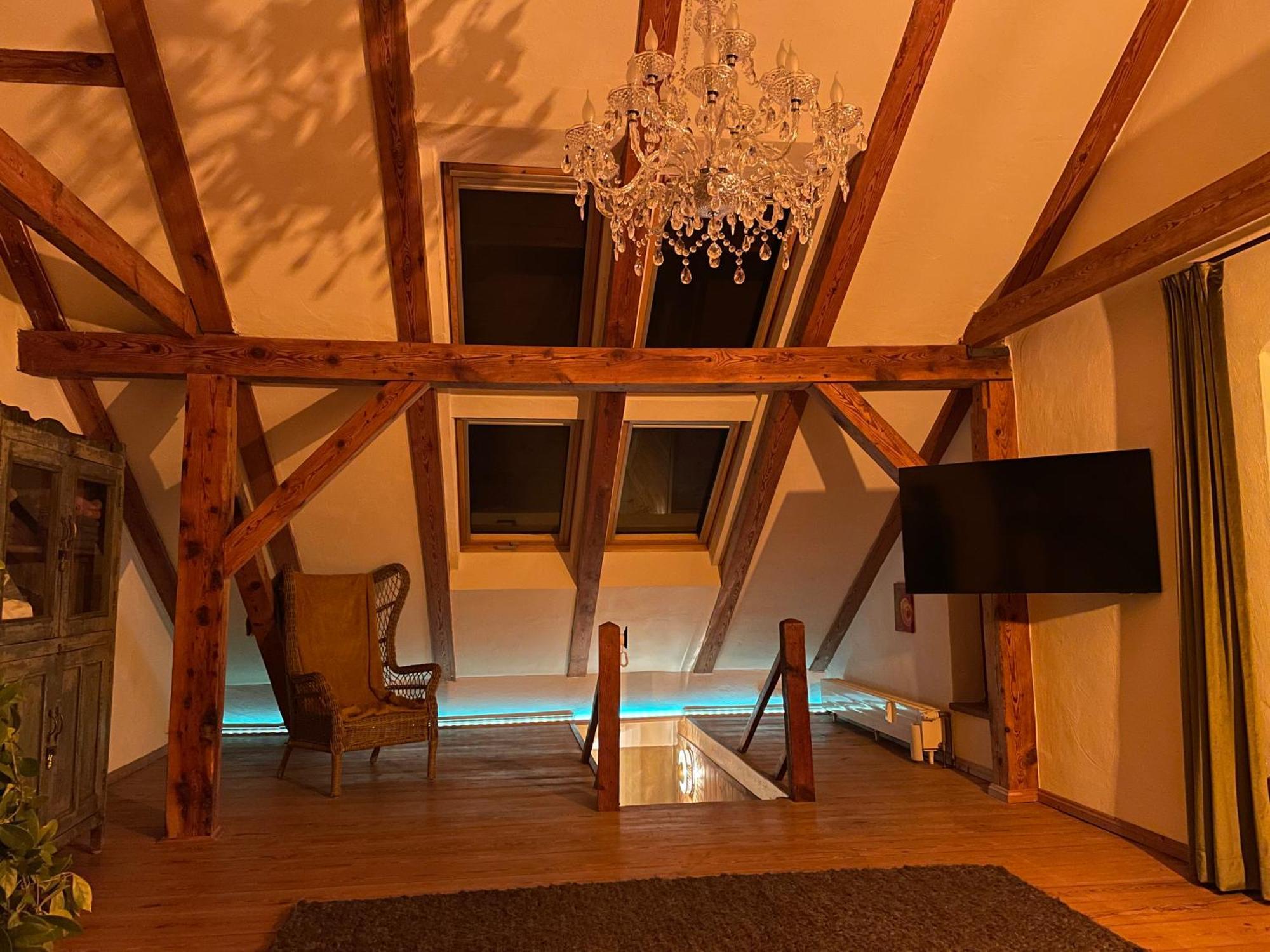 Quartier Im Gutshaus Appartement Wustermark Buitenkant foto
