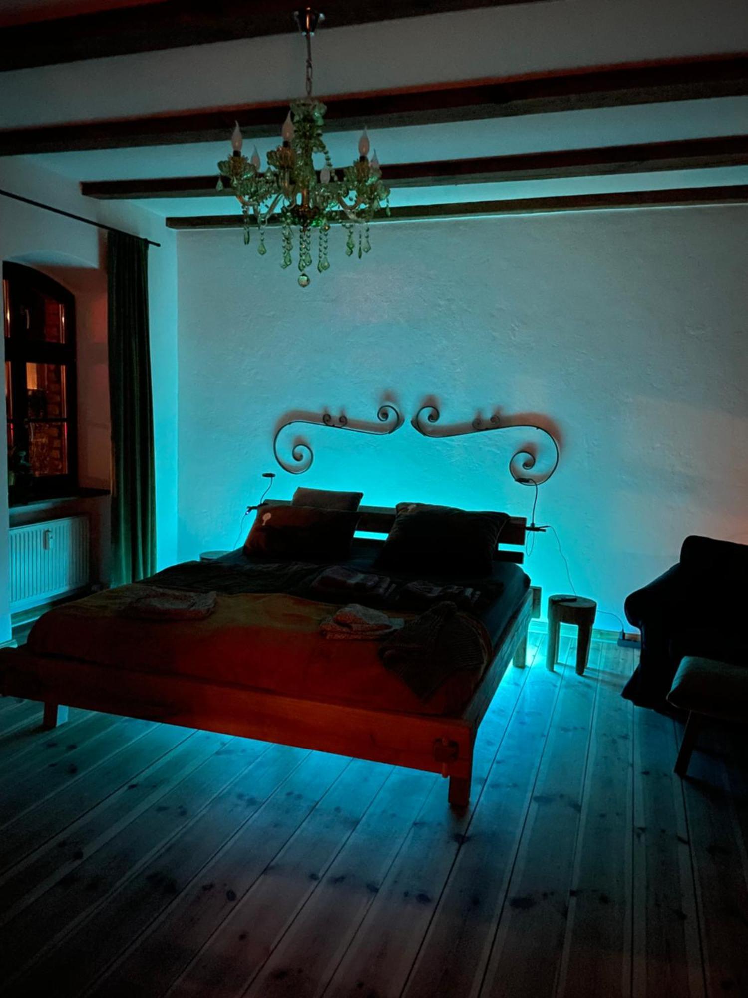 Quartier Im Gutshaus Appartement Wustermark Buitenkant foto