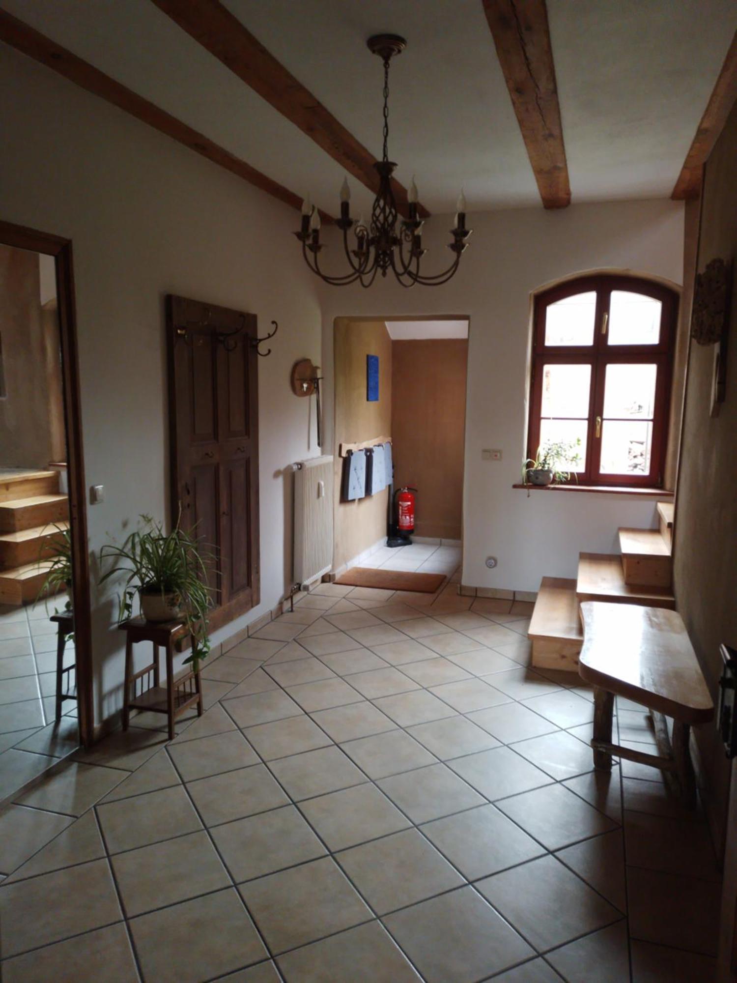 Quartier Im Gutshaus Appartement Wustermark Buitenkant foto